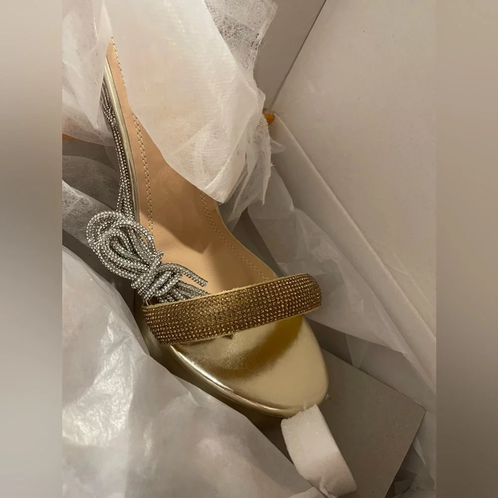 Chase + Chloe Alessia Platform Gold Metallic Sandal 8.5 - Picture 4 of 4